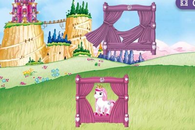 Pony im Himmelbett im Spiel "Lissy PONY Magische Abenteuer"; Bild: Blue Ocean Entertainment