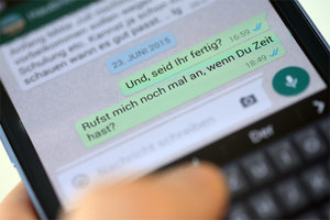 Unterhaltung mit WhatsApp; Bild: Internet-ABC